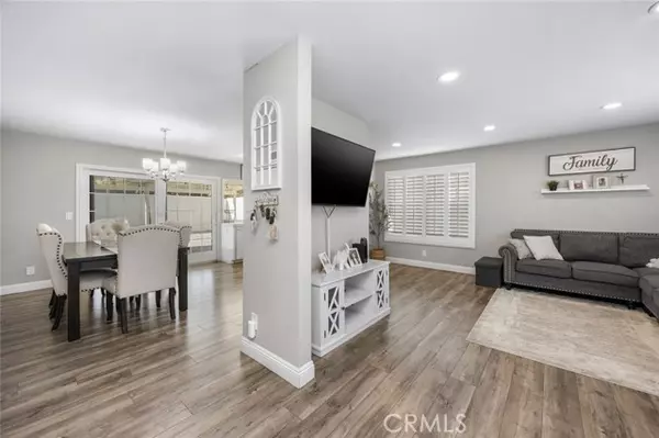 Santa Ana, CA 92707,1518 Cedar