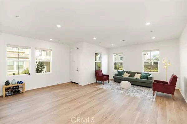 Ontario, CA 91761,3906 E Coronado Privado