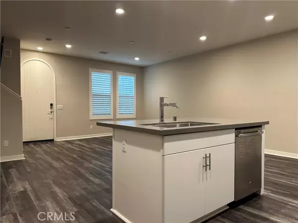 Lake Forest (el Toro), CA 92630,64 Jasmine