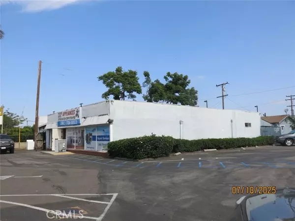 Hawaiian Gardens, CA 90716,12001 Carson