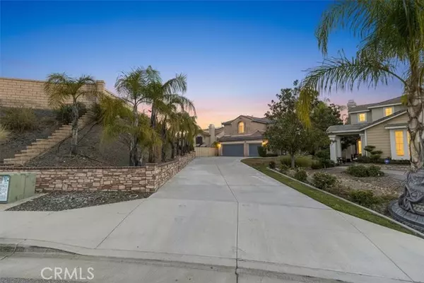 Lake Elsinore, CA 92532,23 Via Palmieki Court