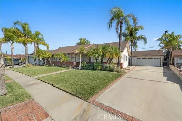 La Habra, CA 90631,1260 Summershade
