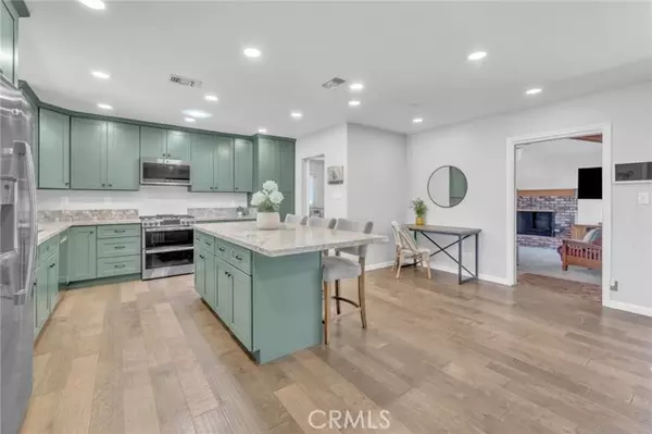 Long Beach, CA 90808,6721 E Coralite