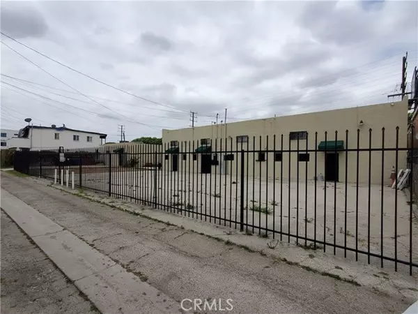 8886 S Vermont, Los Angeles, CA 90044