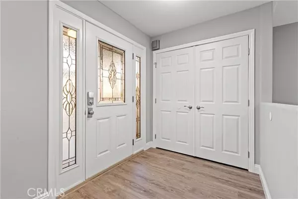 Irvine, CA 92620,5200 Irvine Blvd, Space 355