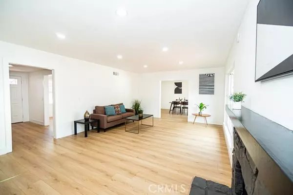 Brea, CA 92821,1308 Woodcrest Avenue