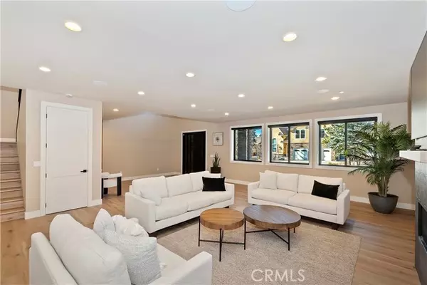 Big Bear Lake, CA 92315,361 Meadow Circle