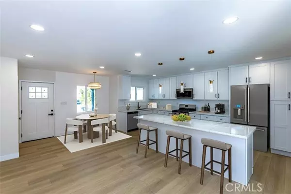 La Mirada, CA 90638,14504 Manecita