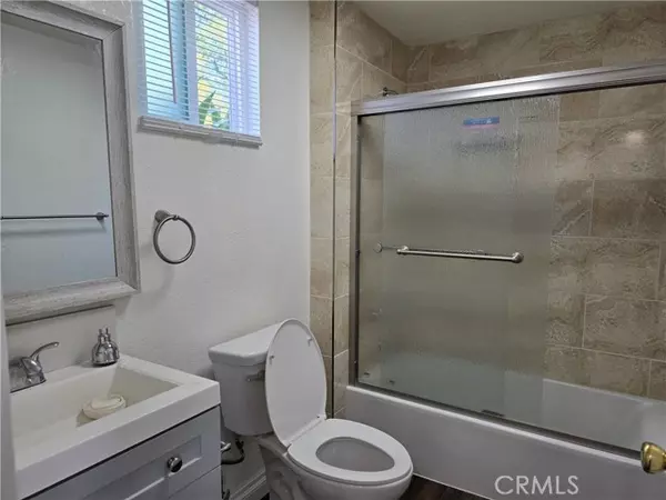 Fullerton, CA 92833,1761 Houston