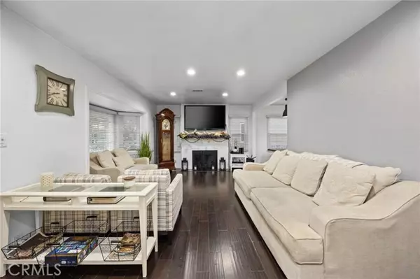 Santa Ana, CA 92707,1231 S Baker