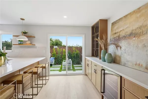 Redondo Beach, CA 90278,1710 Grant #15