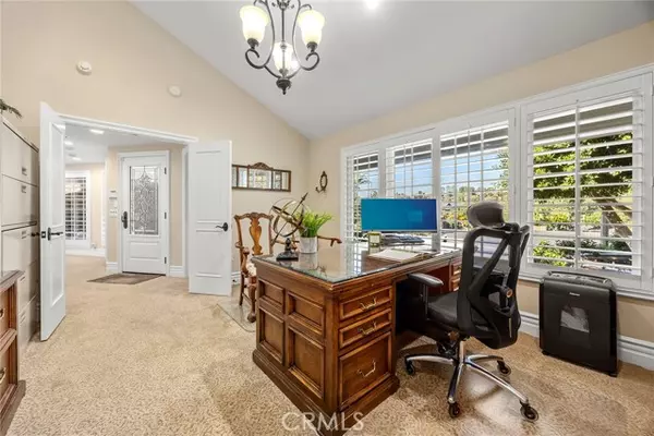 5571 Clover Hill, Yorba Linda, CA 92886