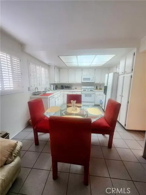 Buena Park, CA 90620,2 Lincoln Court