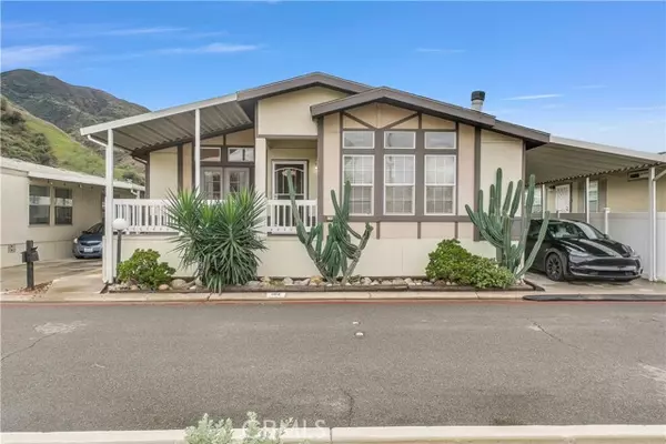 4901 Green River Road #102, Corona, CA 92878