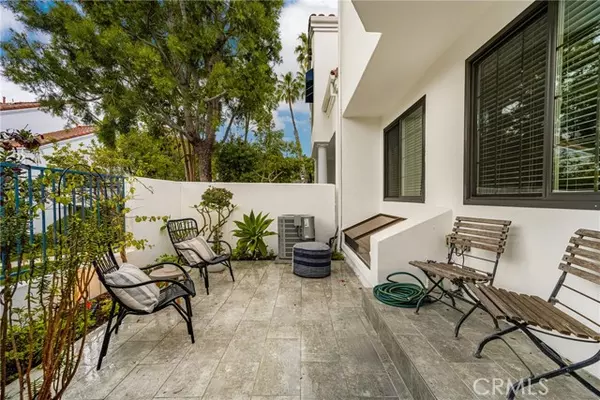 Huntington Beach, CA 92648,19451 Pompano #104