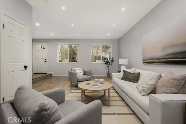 Huntington Beach, CA 92648,19451 Pompano #104