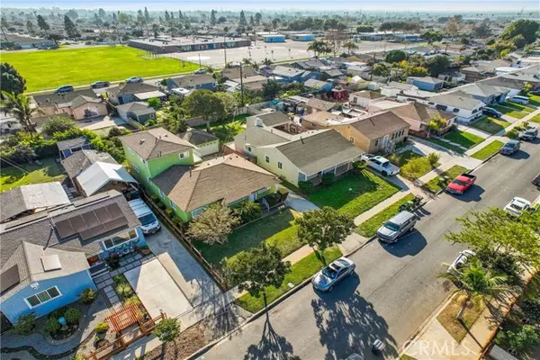 Compton, CA 90220,2202 W 153rd Street