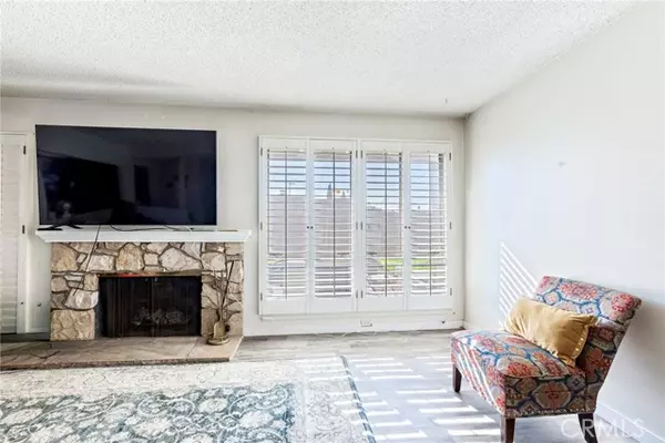 Placentia, CA 92870,220 E Madison