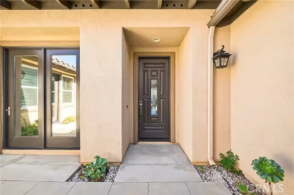 Corona, CA 92883,7837 Lady Banks Loop