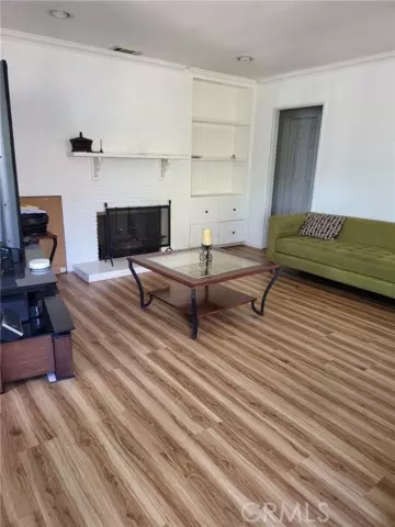 West Covina, CA 91790,644 S California