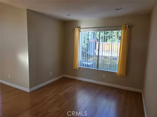 Irvine, CA 92620,11 GAINESMILL