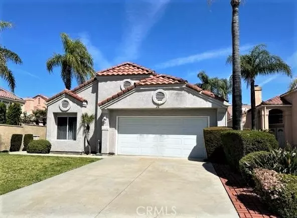Yorba Linda, CA 92887,25545 Salerno Way
