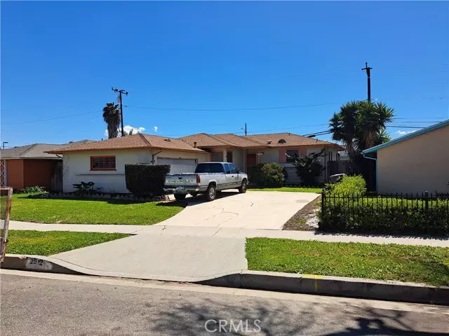 Gardena, CA 90249,2512 W 141st Street