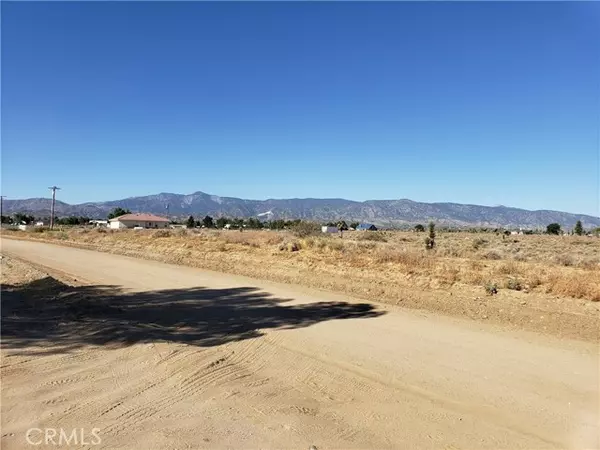 Phelan, CA 92371,0 Valle Vista Road