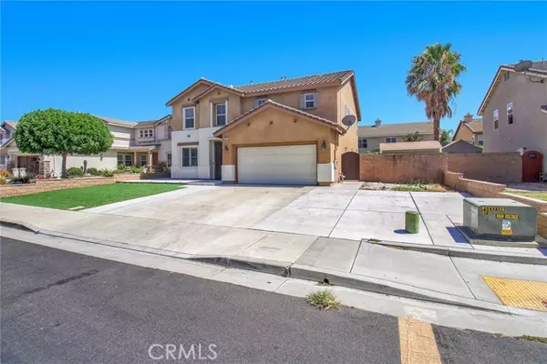 Eastvale, CA 92880,12851 Oakdale Street