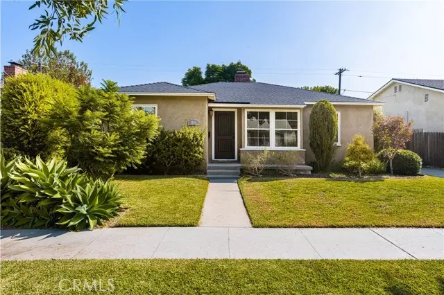 1840 Elmfield Avenue, Long Beach, CA 90815