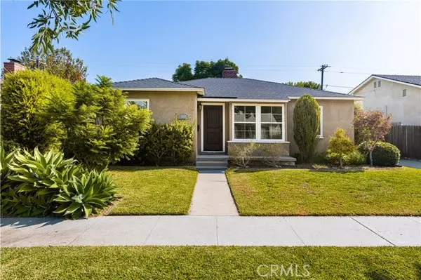 1840 Elmfield Avenue, Long Beach, CA 90815