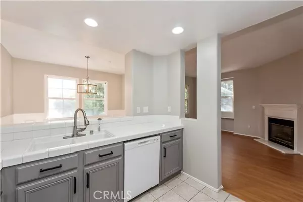 Irvine, CA 92620,918 Timberwood