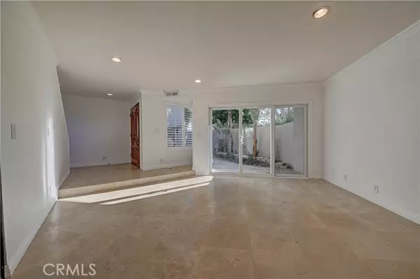 Costa Mesa, CA 92627,381 Bay View Terrace