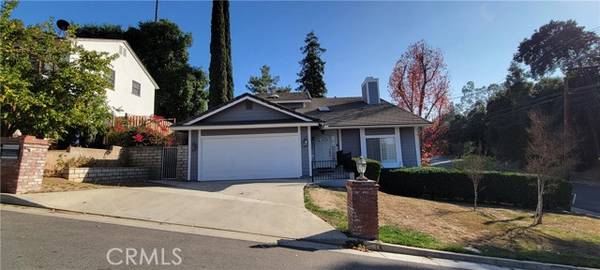 1021 La Hermosa Drive, Redlands, CA 92373