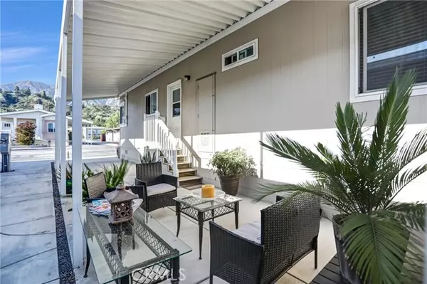 Duarte, CA 91010,1020 Bradbourne Avenue #26