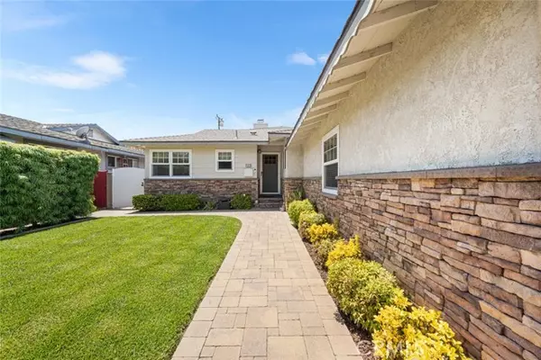 Lakewood, CA 90712,5323 Fidler Avenue