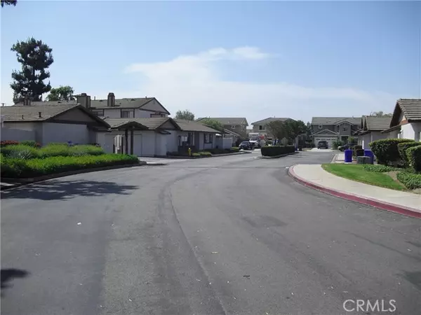 Montclair, CA 91763,5232 Hanover Way