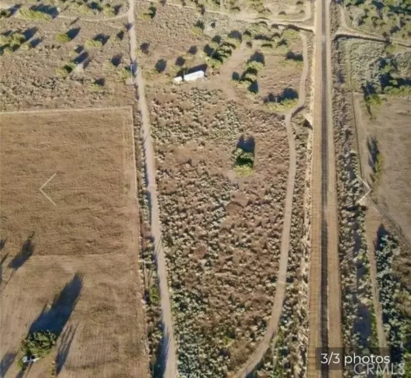 8729 Aster Road, Oak Hills, CA 92344