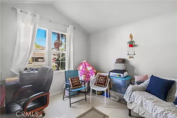 Artesia, CA 90701,18747 West Place