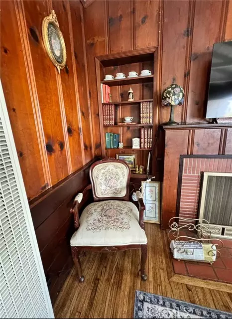 Los Angeles, CA 90016,2110 S Marvin Ave