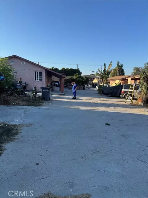 3148 El Segundo Boulevard, Lynwood, CA 90262