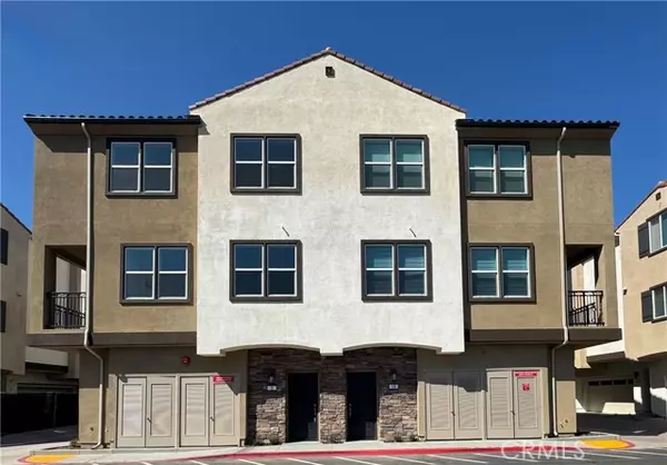 2430 E. AGAVE Unit 9, Anaheim, CA 92806