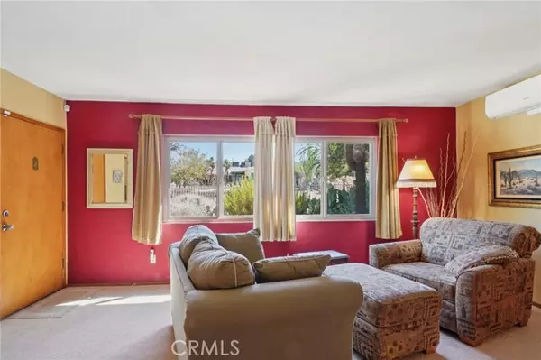 Joshua Tree, CA 92252,61494 Sunburst Drive