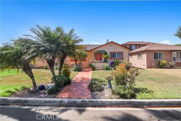 9206 Rendalia St, Bellflower, CA 90706