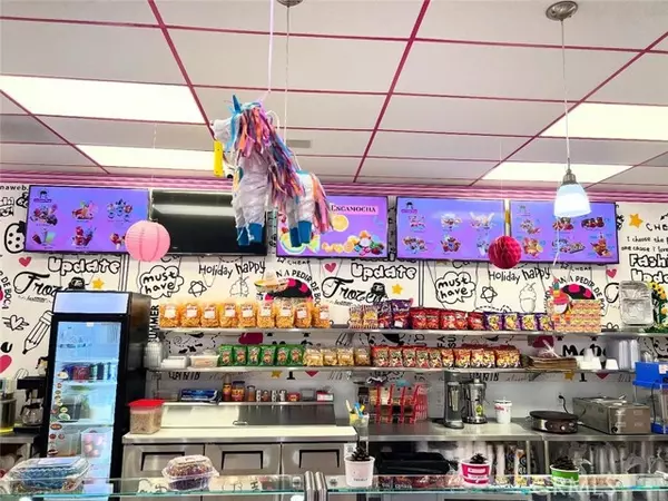 Bell, CA 90201,6339 Atlantic Avenue