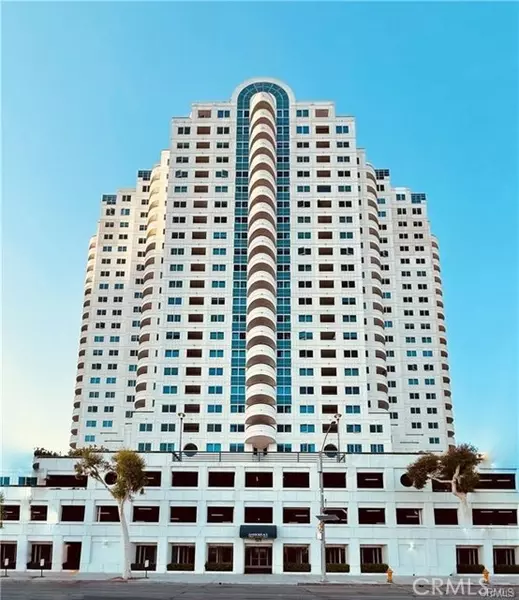 525 E Seaside Way #308, Long Beach, CA 90802