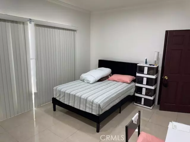 2230 E Ocean Boulevard #16, Long Beach, CA 90803