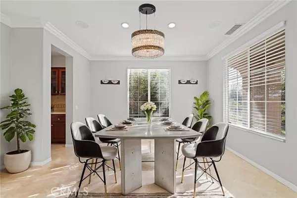 Corona, CA 92883,8634 Hunt Canyon