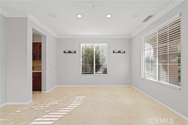 Corona, CA 92883,8634 Hunt Canyon