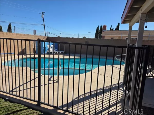 Lancaster, CA 93536,43318 Fenner